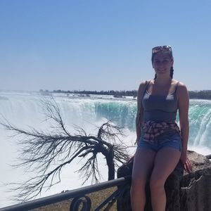 Meet your Posher, Natasha